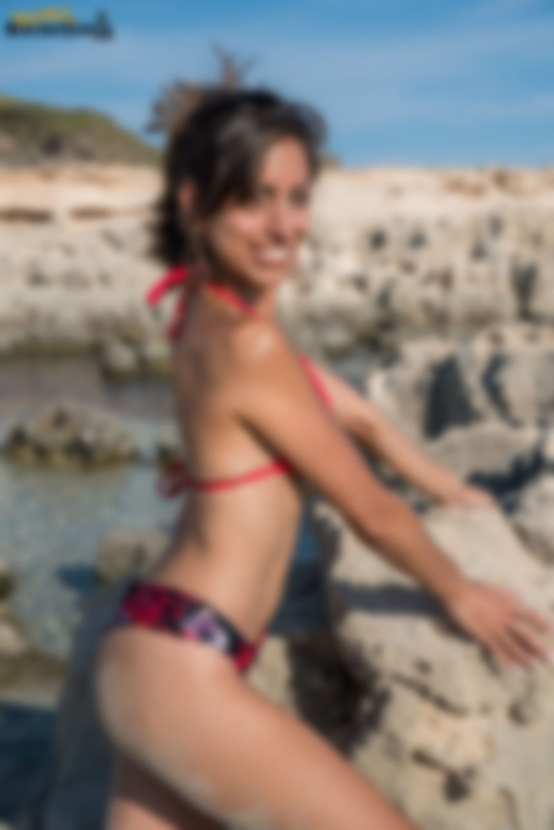 Melanie S - 29yo - Red Bikini