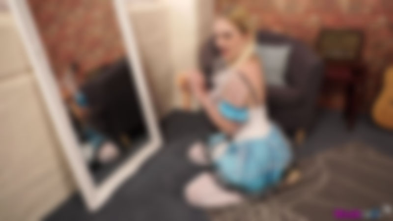 Carly Rae "Alice In Wankland"