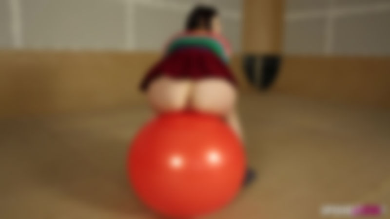 Shay Hendrix "Watch Me Bounce"