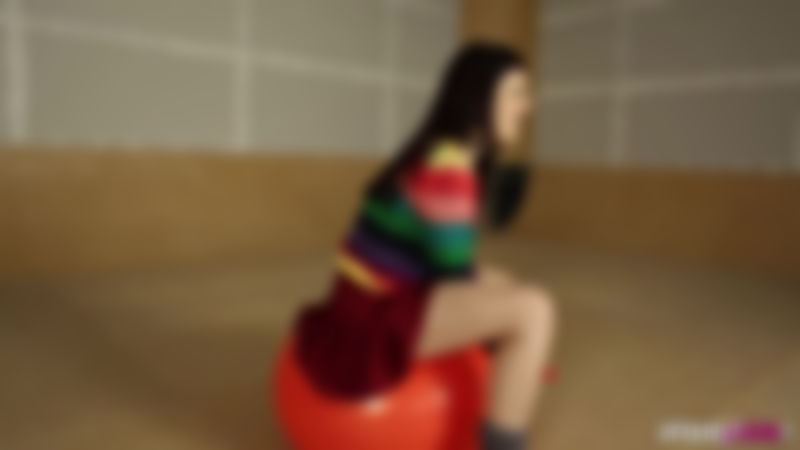 Shay Hendrix "Watch Me Bounce"