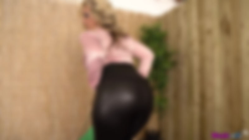 Kellie O’Brian "MILF Next Door:Pt2"