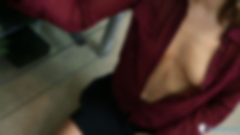 Antonia "Christmas Downblouse"
