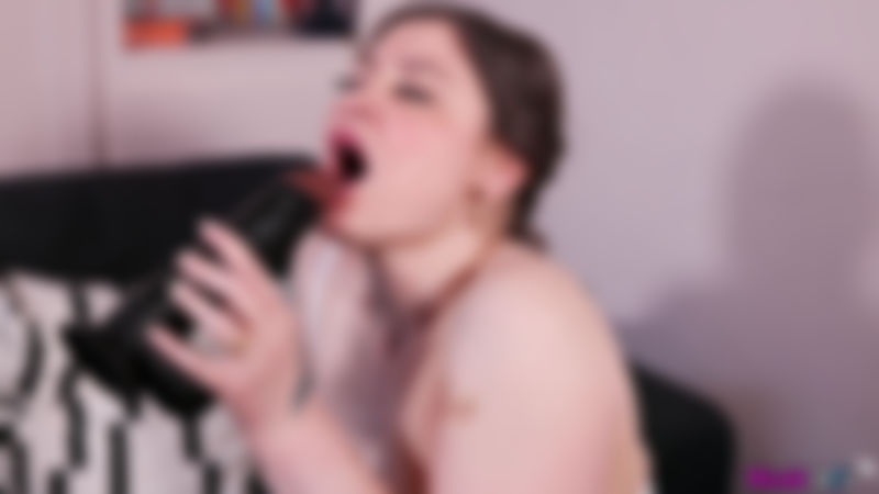 Aurora Frost "Destress Dildo"