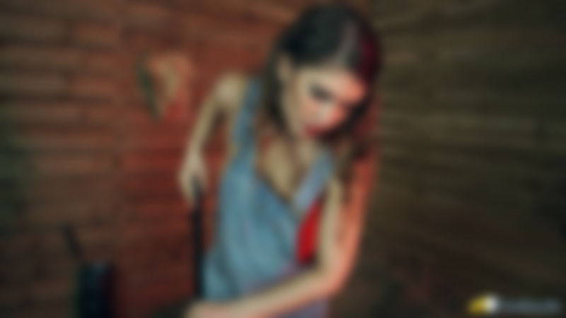 Katie Louise "Hot And Sweaty"