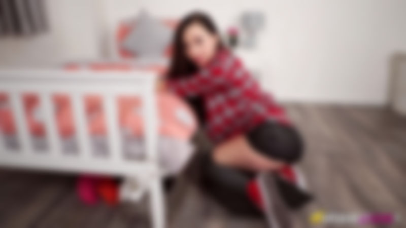 Sophia Smith "Better Than Your Girlfriend"