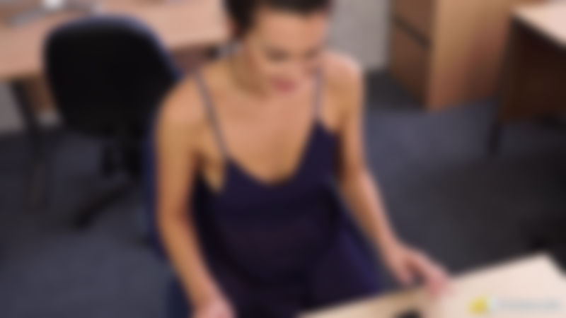 Laura "Perky Tits Nip Slip"