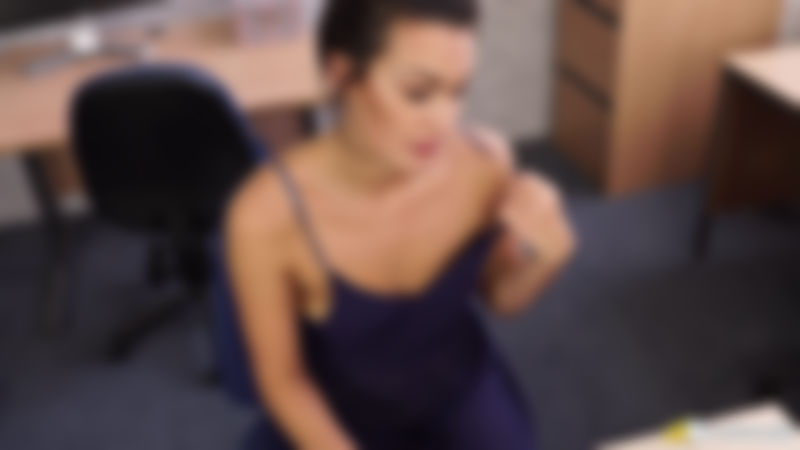 Laura "Perky Tits Nip Slip"
