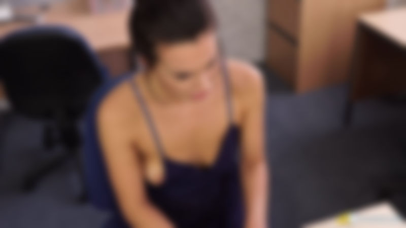 Laura "Perky Tits Nip Slip"