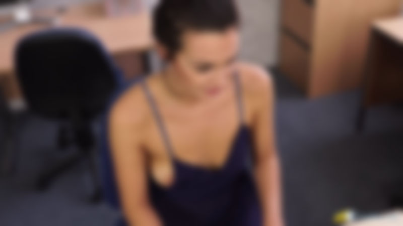 Laura "Perky Tits Nip Slip"