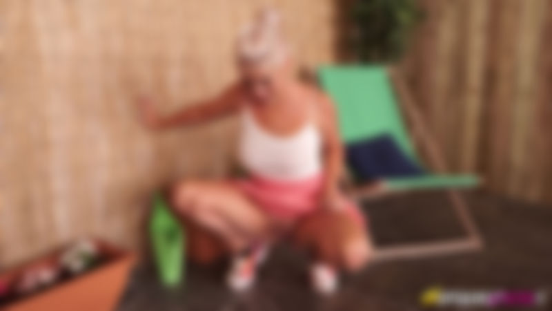 Lu Elissa "I Forgot My Panties"