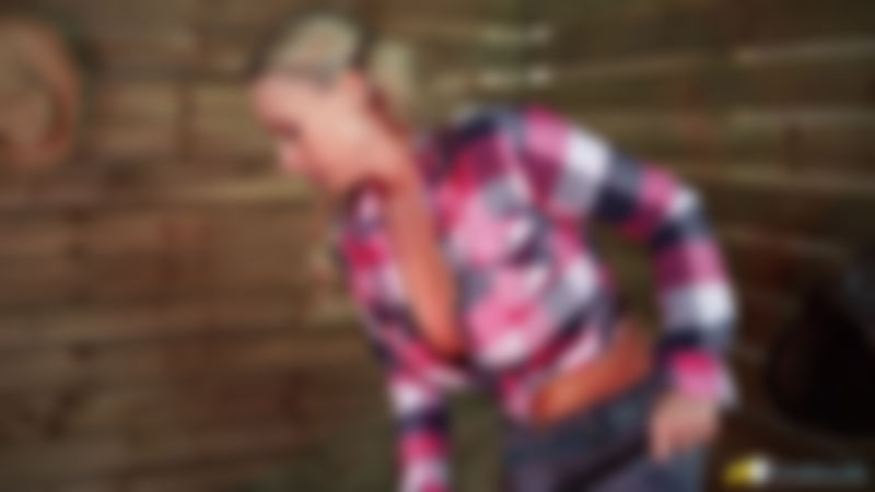 Sarah G "Boobs In The Barn"