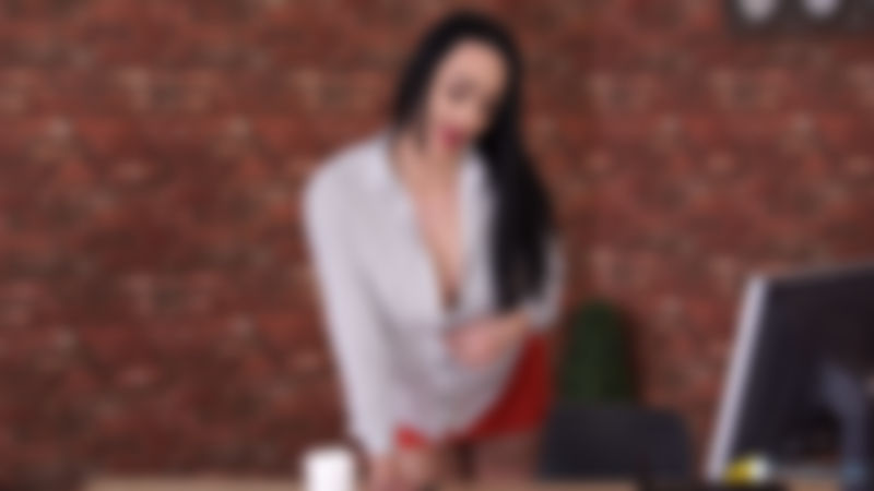 Chloe Lovette "Downblouse Incentive"