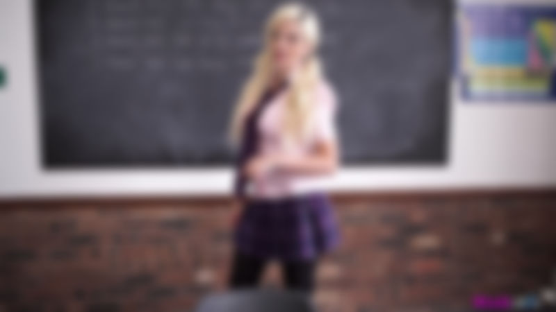 Emma "Titty Cum Target"