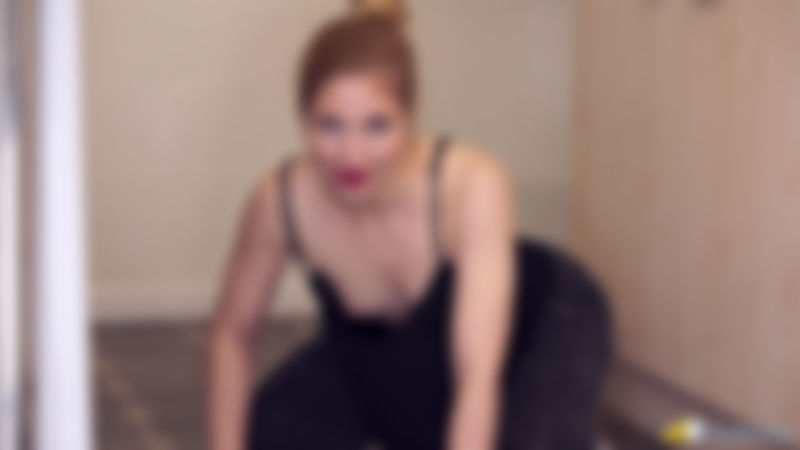 Stephanie Bonham Carter "Downblouse Distraction"