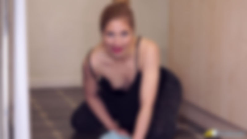 Stephanie Bonham Carter "Downblouse Distraction"