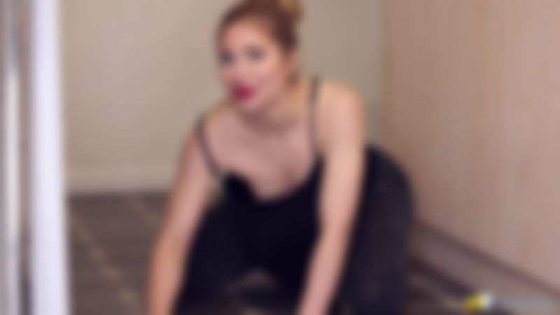 Stephanie Bonham Carter "Downblouse Distraction"