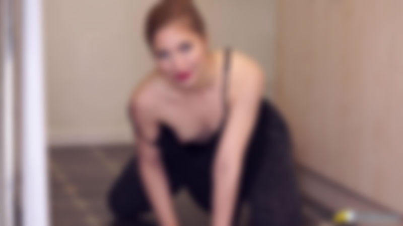 Stephanie Bonham Carter "Downblouse Distraction"