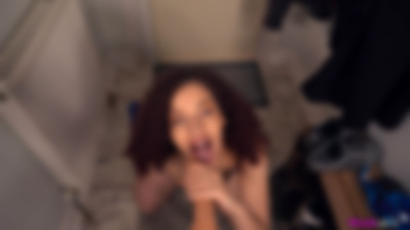 Amiya Dreams "Pay To Make Me Stay"