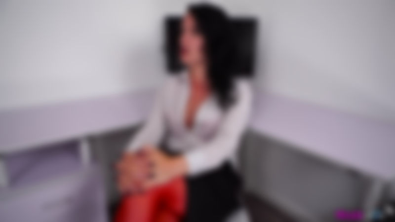 Jasmine Lau “Office Pay Off”