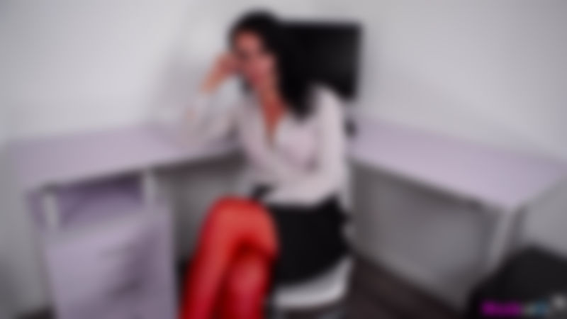 Jasmine Lau “Office Pay Off”
