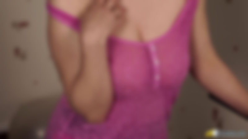 Lara "Big Bouncy Boobs"