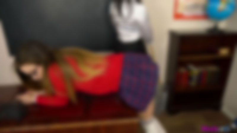 Lucia Love & Kylie Nymphette "After Class Jerk"