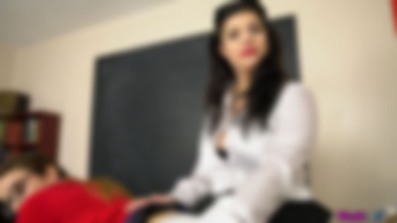 Lucia Love & Kylie Nymphette "After Class Jerk"