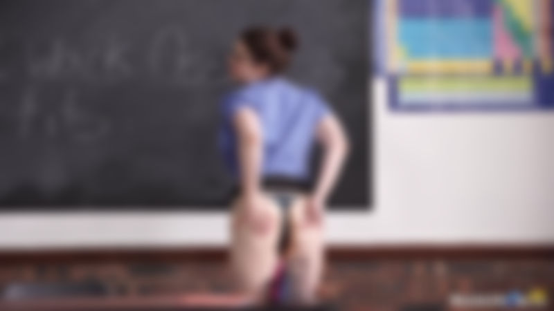 Lucia Love "Wank Class"