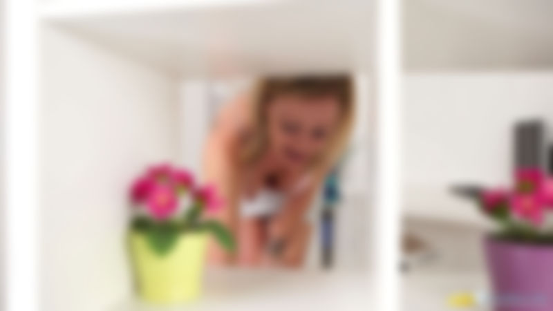 Downblouse Inspector