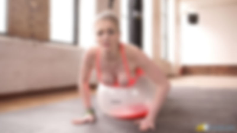 Carly Rae "Big Tits Gym Slut"