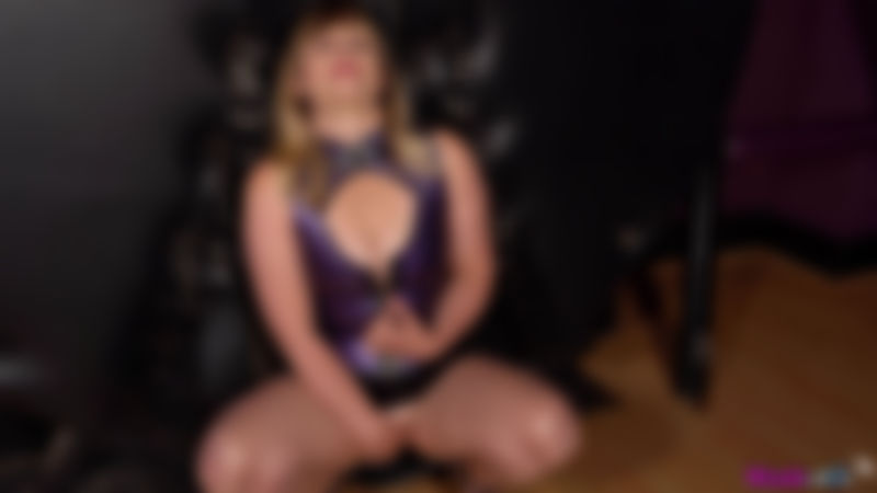 Anna Belle "You're Kinky"