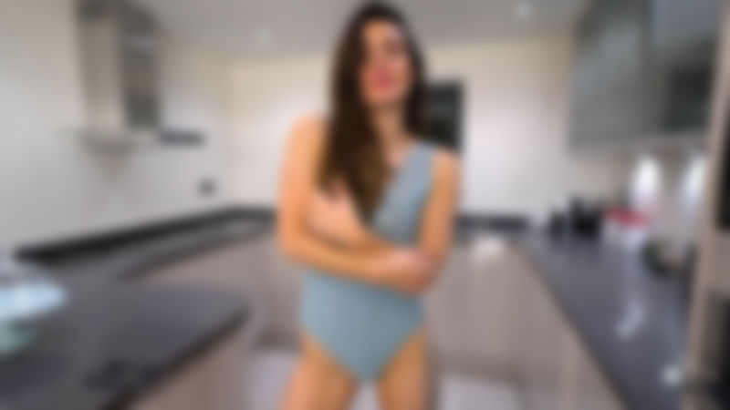 Laura "After Party Pleasure"