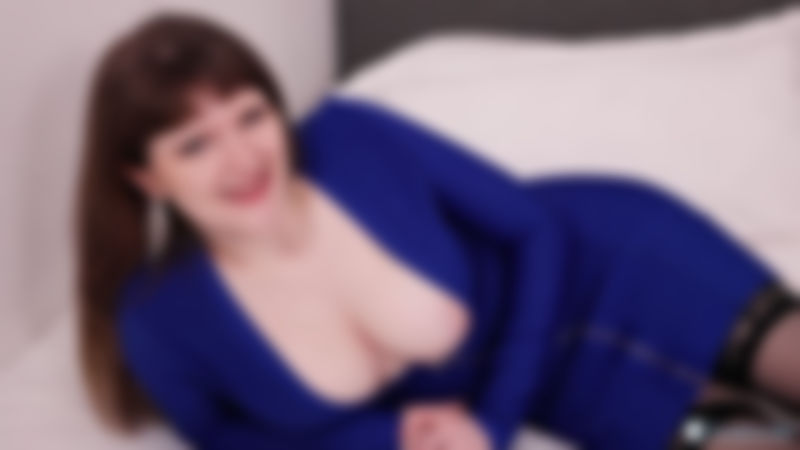 "Kinky Dress"