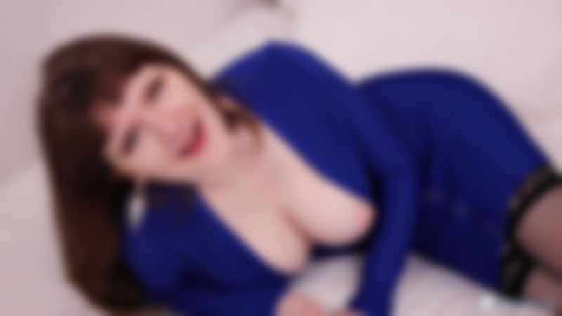 "Kinky Dress"