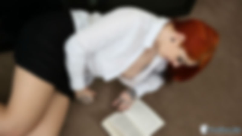 Shay Hendrix "Lurking Downblouse"