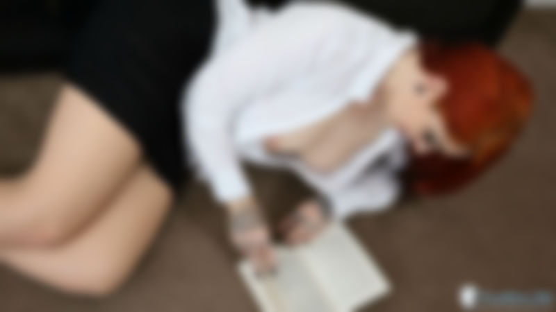 Shay Hendrix "Lurking Downblouse"