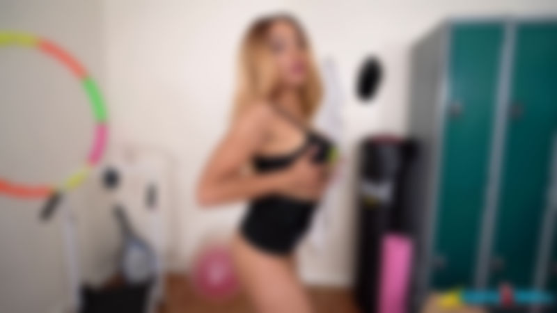 Kayla Louise "Join Me Jerking"