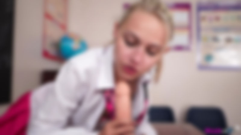 Chloe Toy "Welcum Committee:Pt2"