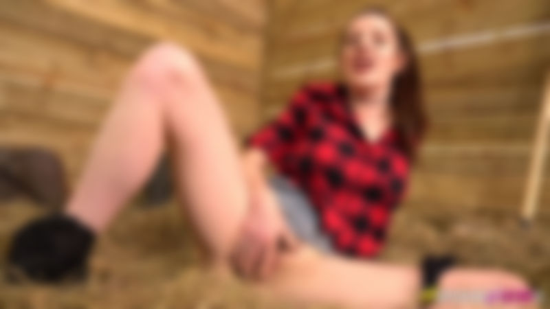Samantha Bentley "Dirty Stable Girl"