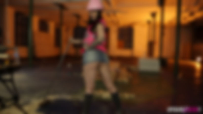 Shay Hendrix "Hard At Work"