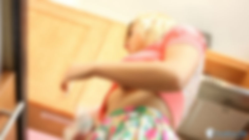 Louise "Upblouse Hottie"