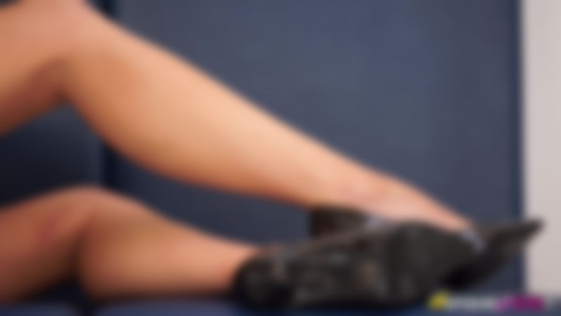 Bonnie "Pantyless"