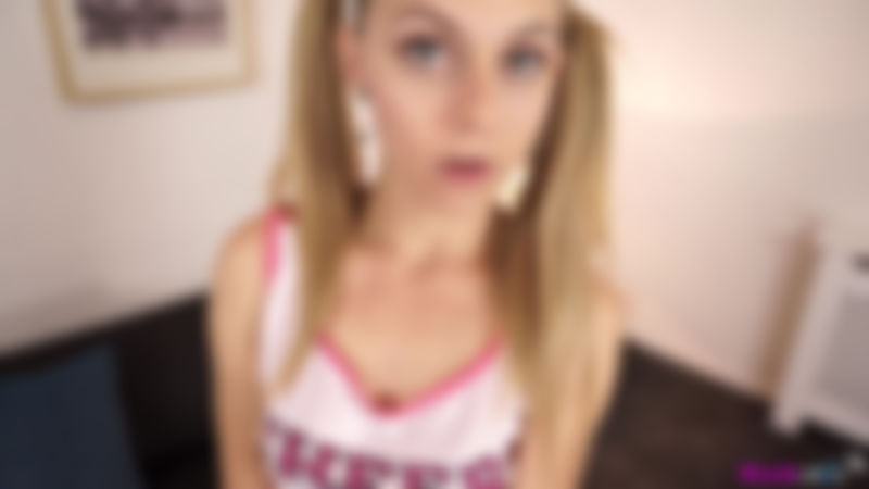 Chloe Toy "Cover Me In Cum"