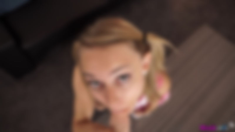 Chloe Toy "Cover Me In Cum"