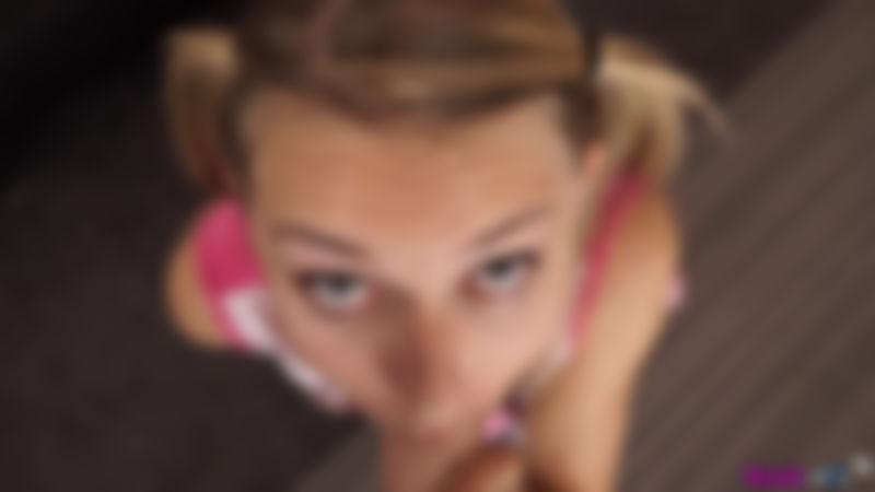 Chloe Toy "Cover Me In Cum"