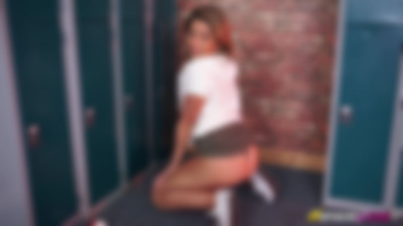 Sophie Star "Gym Flirt"