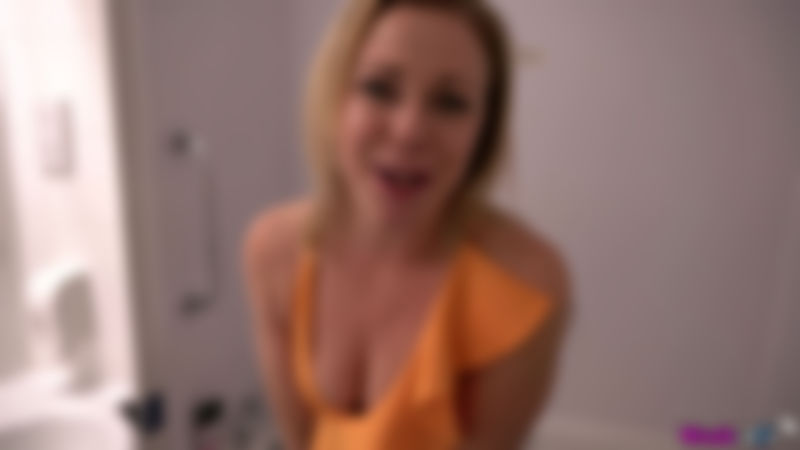 Lucy Lauren "Watch Me Shower"