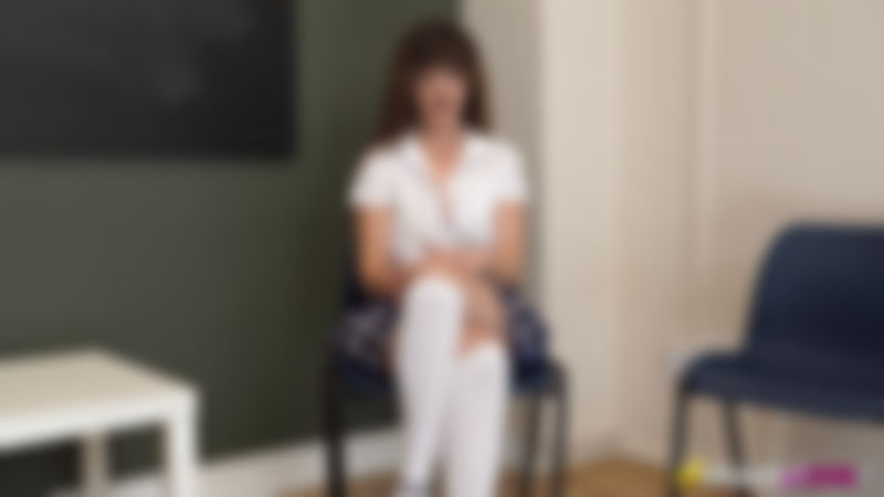 Kate Anne "Flash My Pussy"
