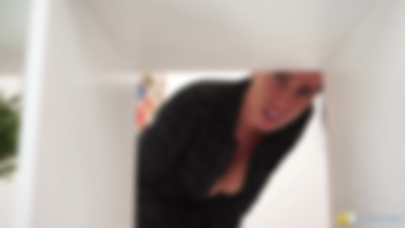 Tammie Lee "Are You Perving On Me?"