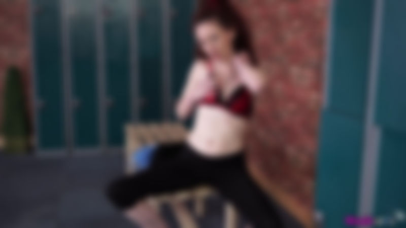 Scarlet Louise "MILF Motivation"
